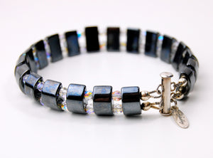 Stushlery Crystal Snake Bracelet