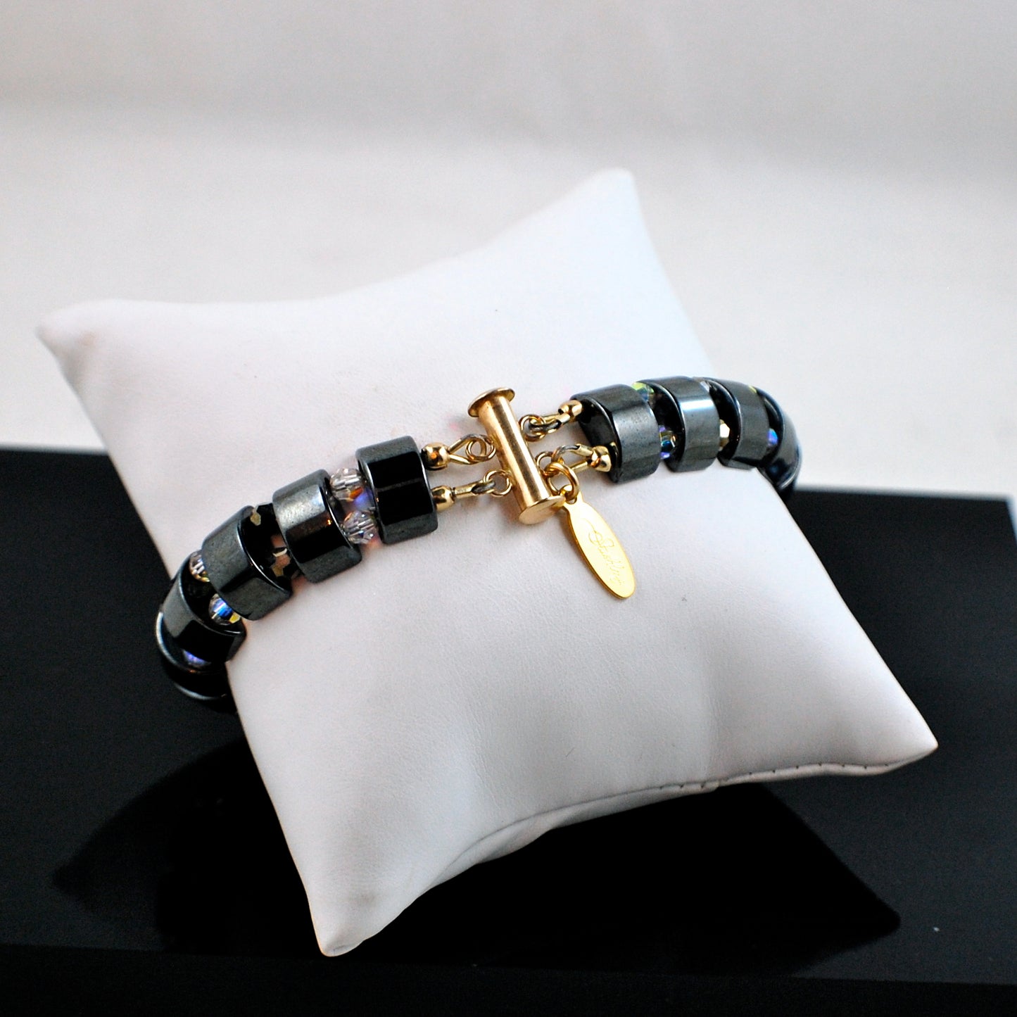 Stushlery Crystal Snake Bracelet