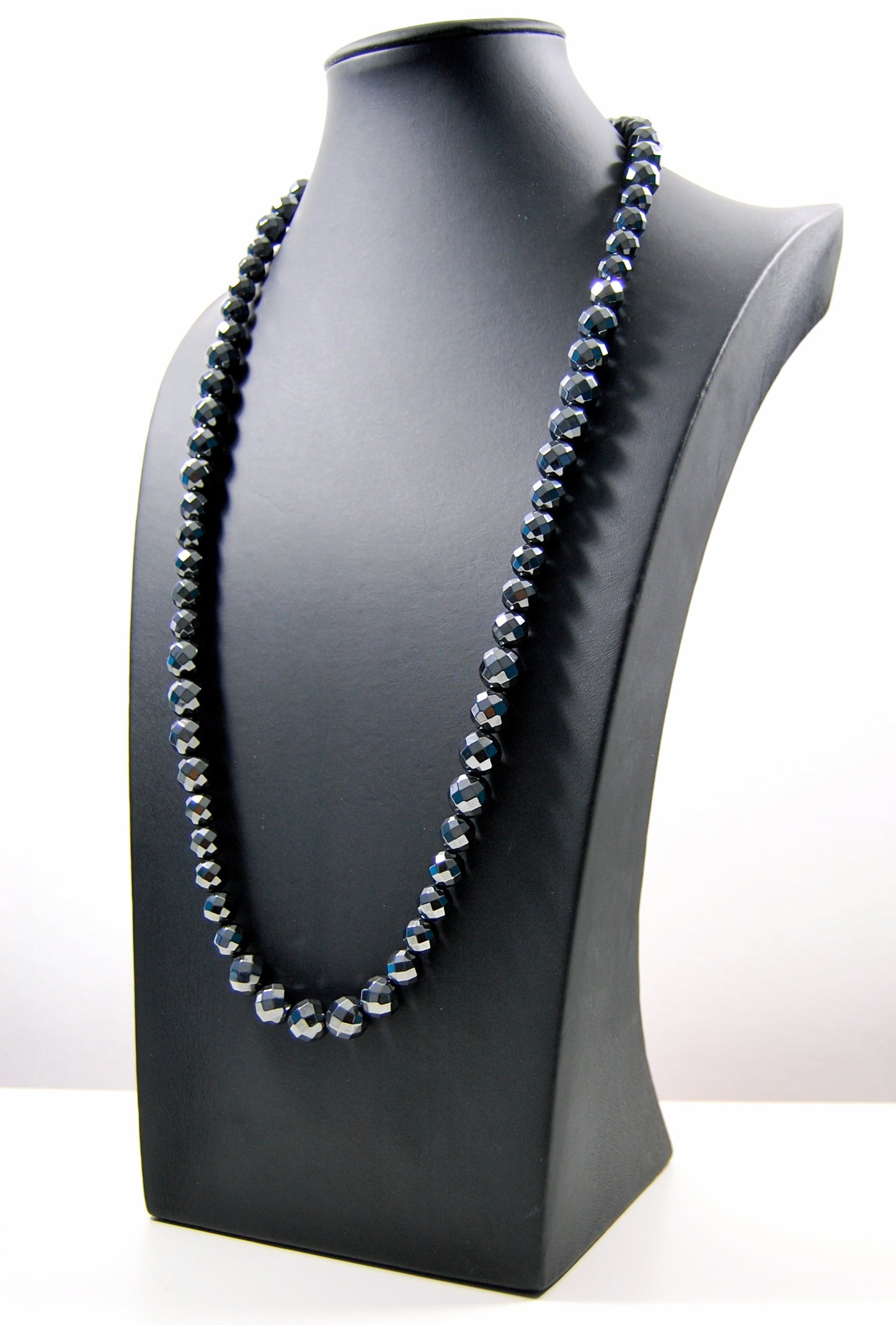 Stushlery Men's Faceted Hematite Necklace