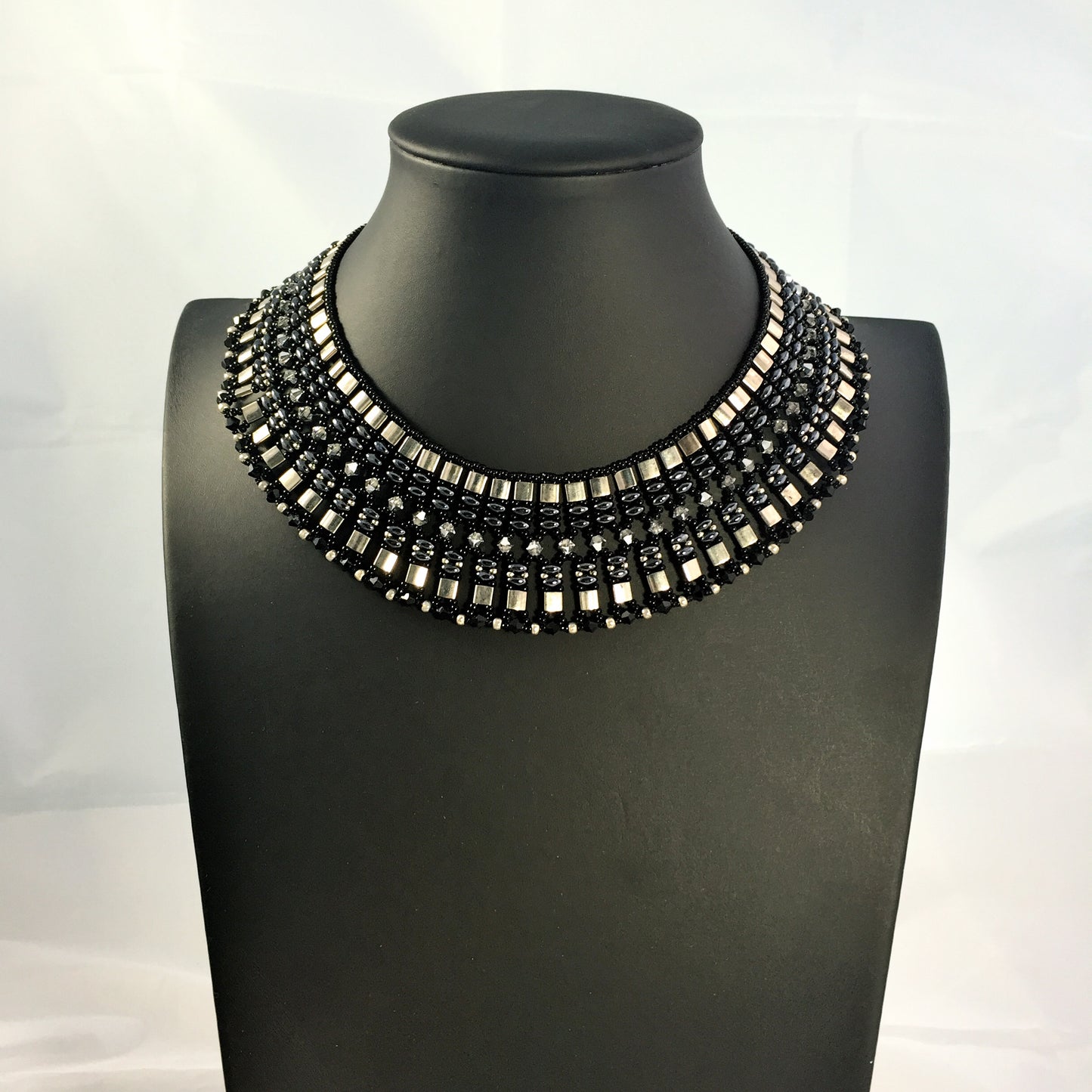 Stushlery Cleopatra Collar